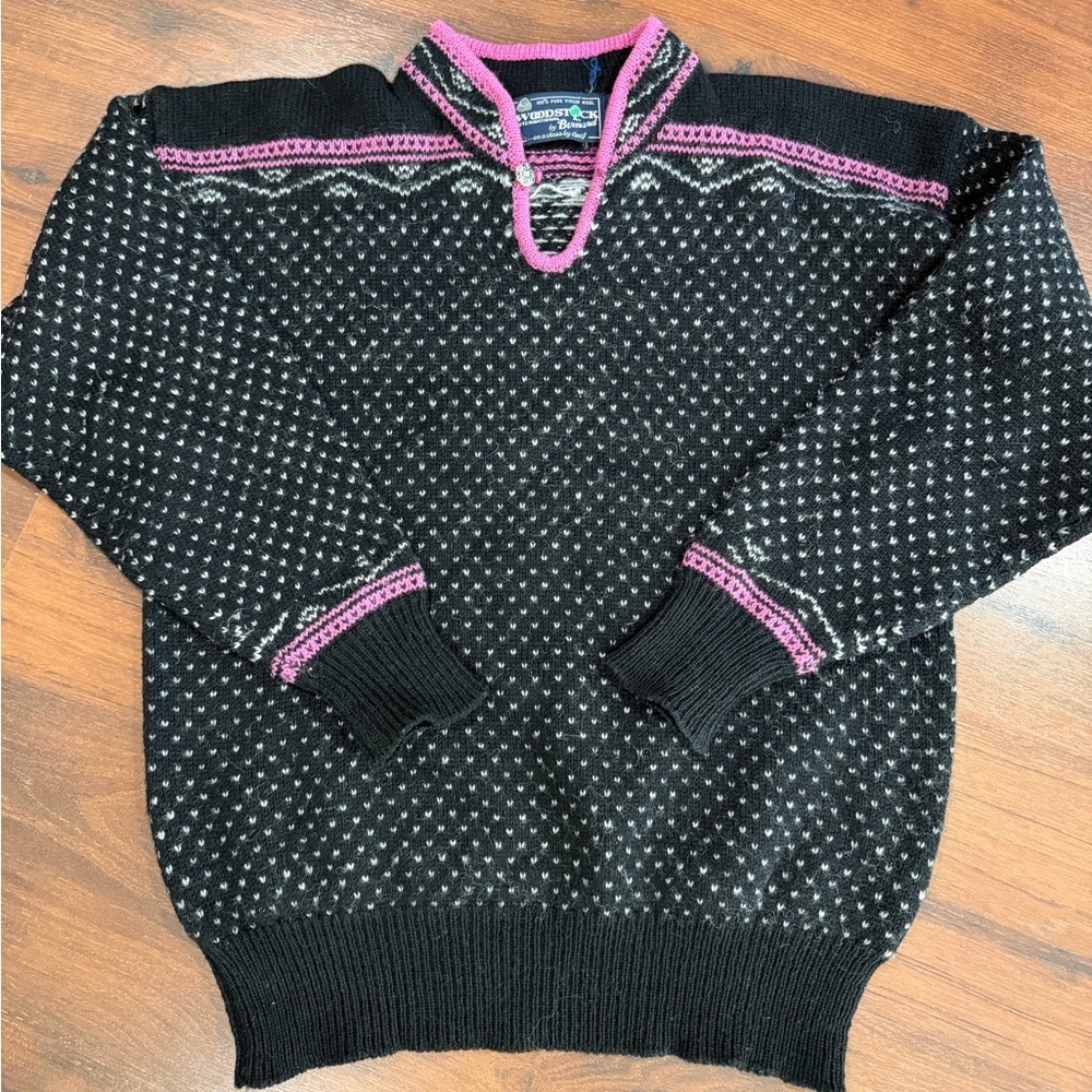 Woodstock International women's 100% poor virgin wool black pink sweater Sz L